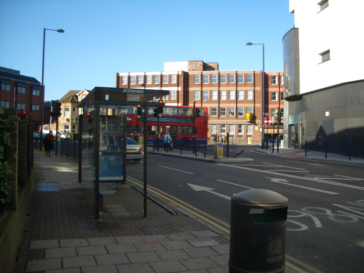 Kingsway, N12