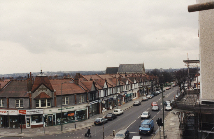 High Road, North Finchley