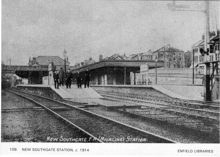 New Southgate Station