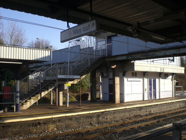 Friern Photo Archive Oakleigh Park Station