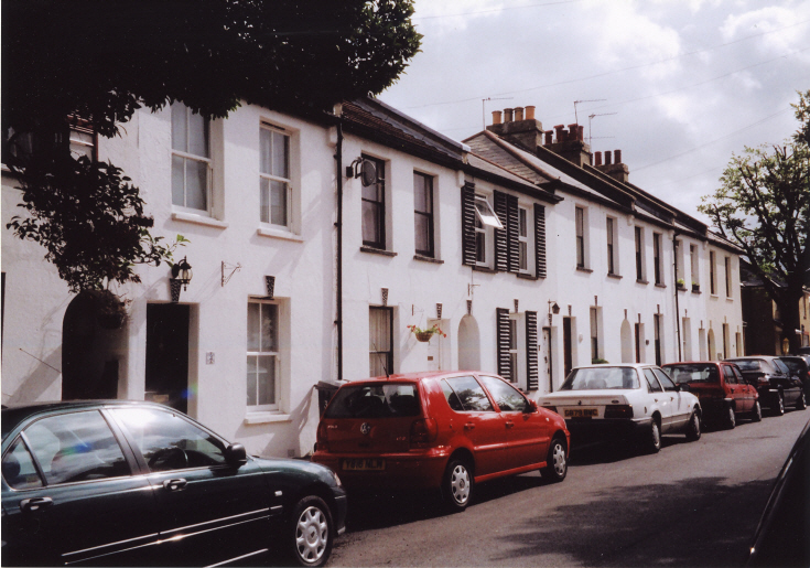 Rasper Road, N20