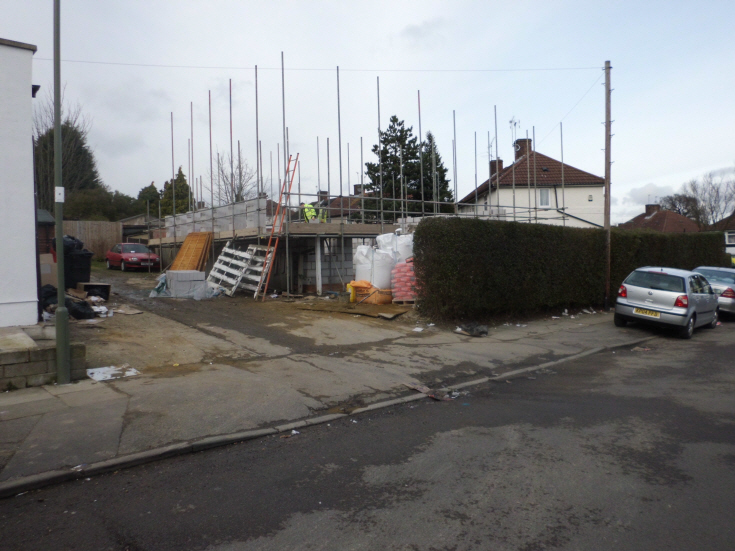 Oakleigh Road North, N20