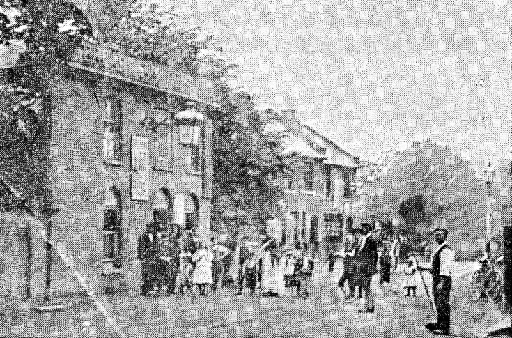 The Triumph, Summers Lane