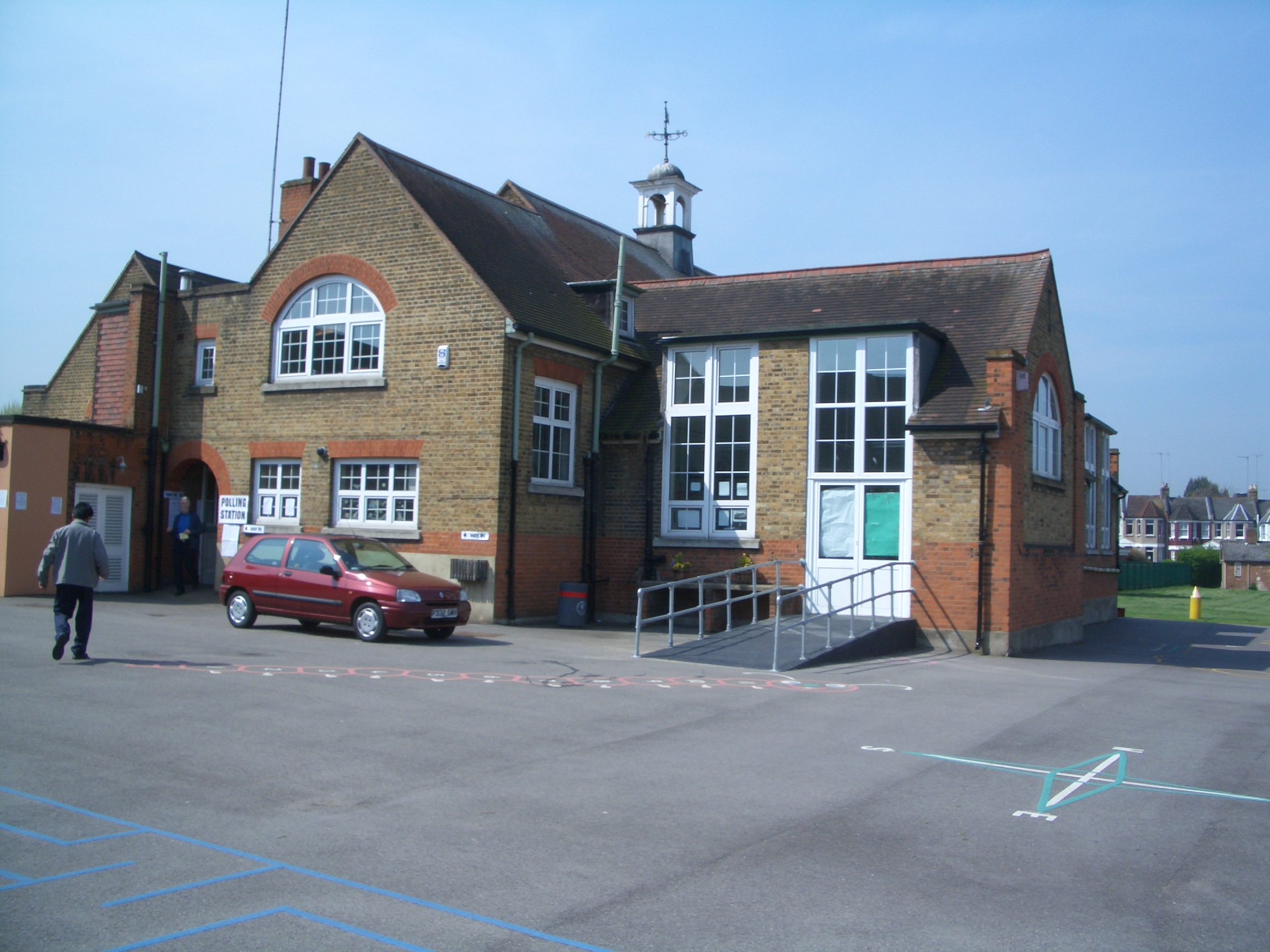 Friern Photo Archive Hollickwood School, Sydney Road, N10