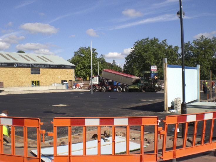 Colney Hatch Lane, N10