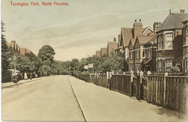 Torrington Park, N12