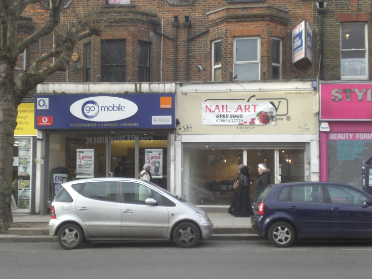 High Road, North Finchley