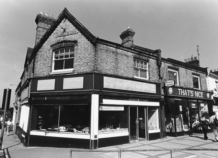 High Road, Whetstone