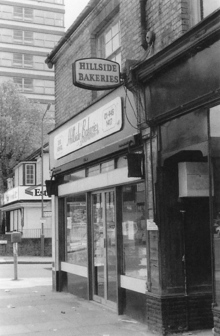 High Road, Whetstone