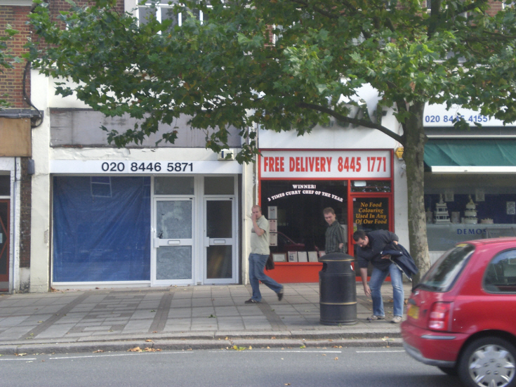High Road, Whetstone