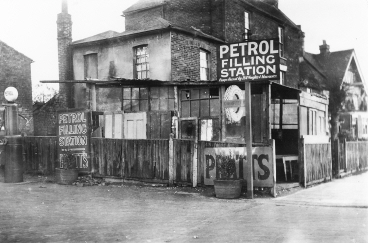 High Road, Whetstone