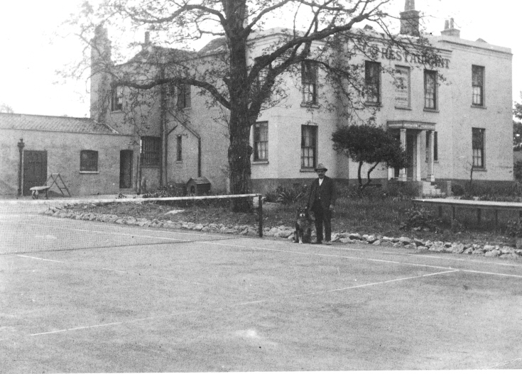 Palace Hotel, 1450 High Road, Whetstone