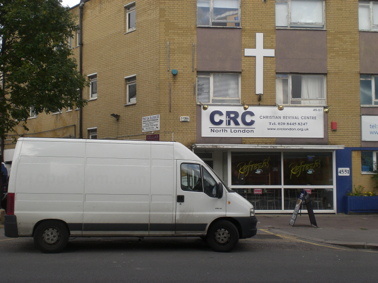 Woodhouse Road, N12