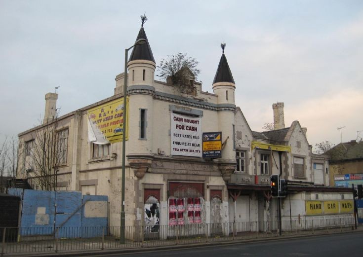The Turrets, 43 Friern Barnet Road