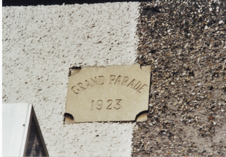 Woodhouse Road, N12