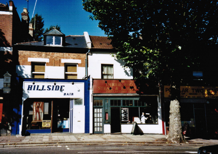 High Road, North Finchley