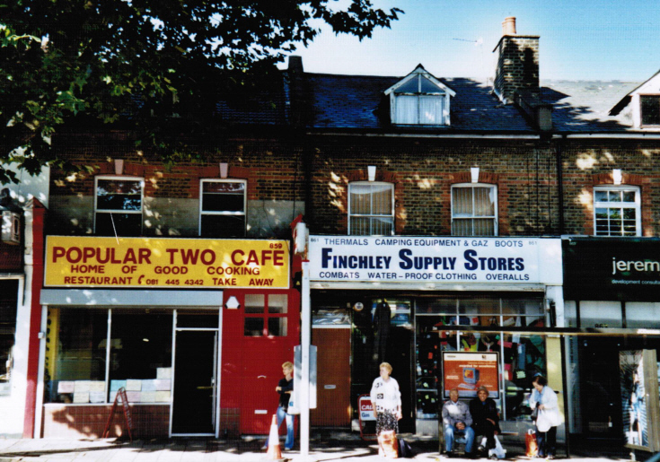 High Road, North Finchley