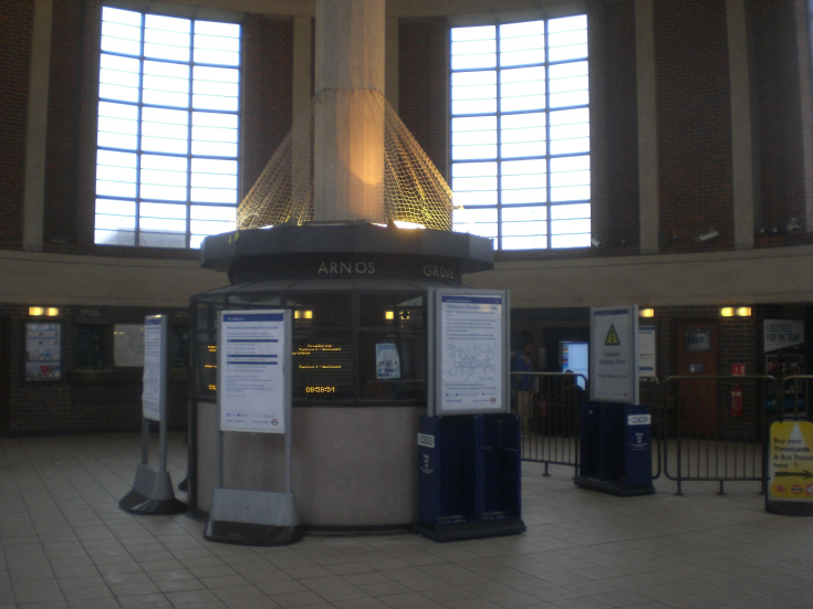 Friern and Finchley Photo Archive Arnos Grove Underground Station