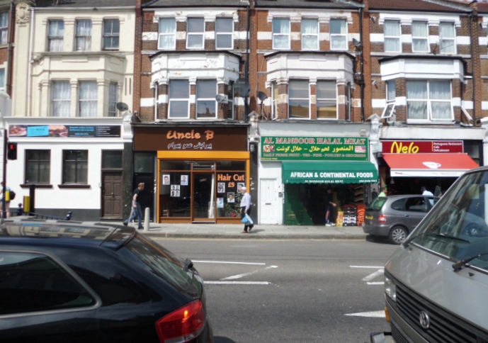 Woodhouse Road, N12