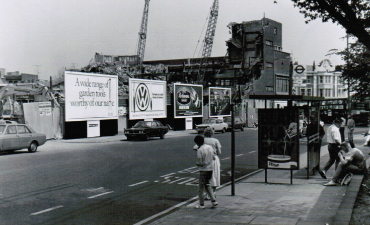 Gaumont, North Finchley