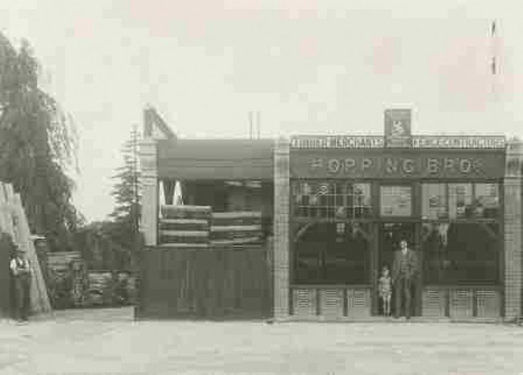 Hoppings of Whetstone