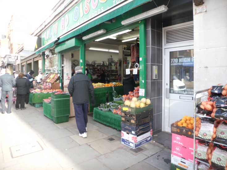 High Road, North Finchley