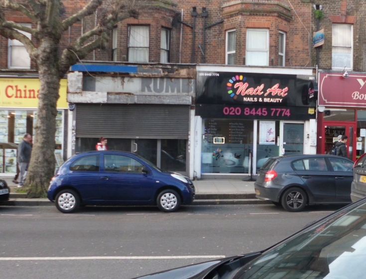 High Road, North Finchley