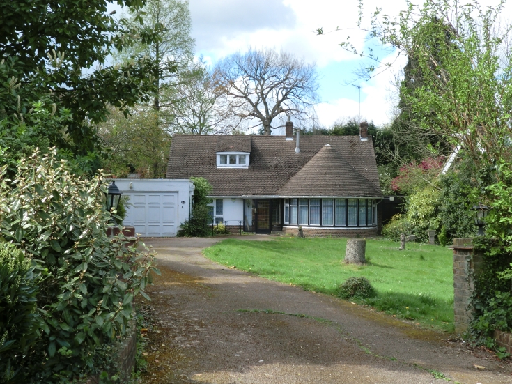 Oakleigh Park South, N20