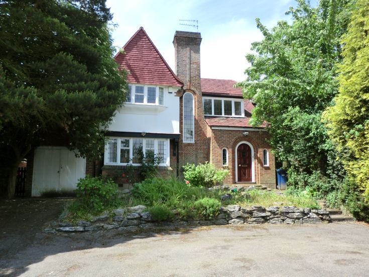 Oakleigh Park South