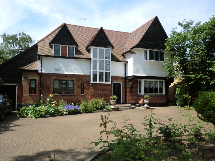 Oakleigh Park South