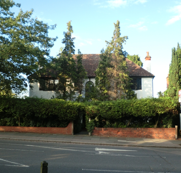 Friern Barnet Lane, N20