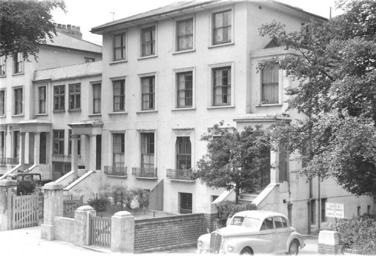 Friern Barnet Road, N11