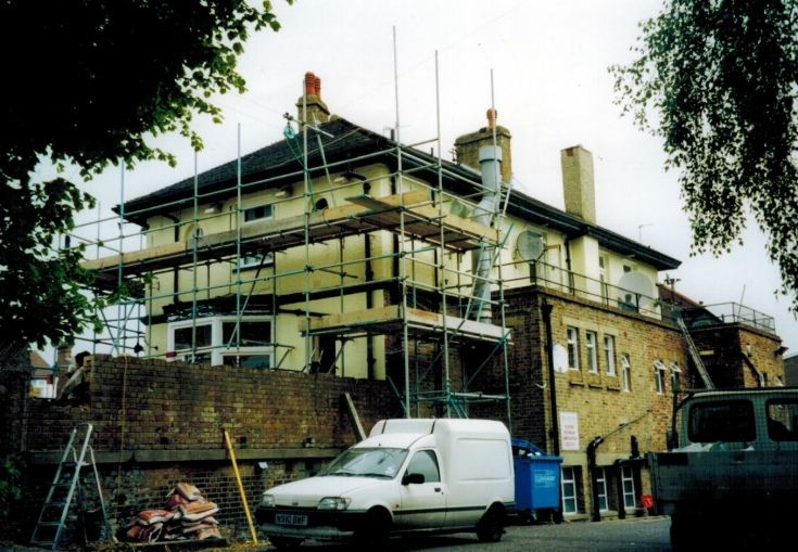 The Triumph, Summers Lane
