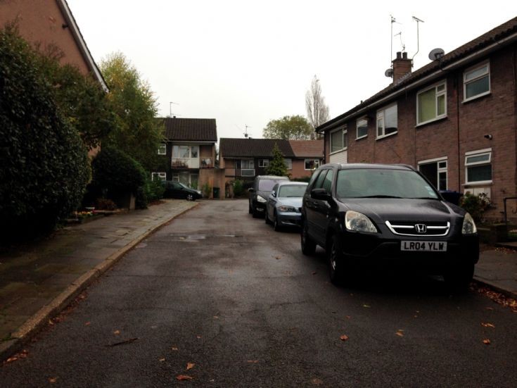 Claire Court, Woodside Park