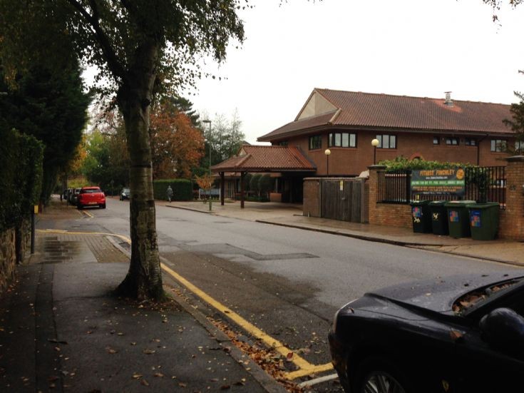 North Londoon Hospice, Woodside Avenue