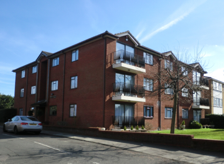 High Road,, Whetstone