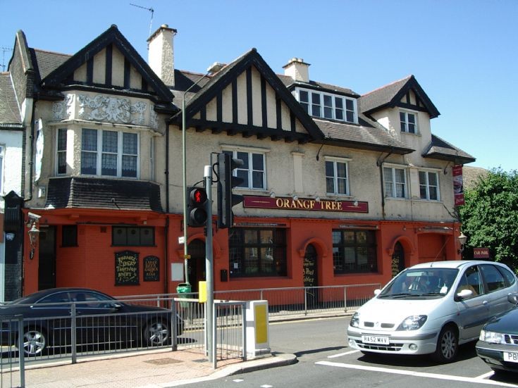 The Orange Tree, 1 Friern Barnet Lane
