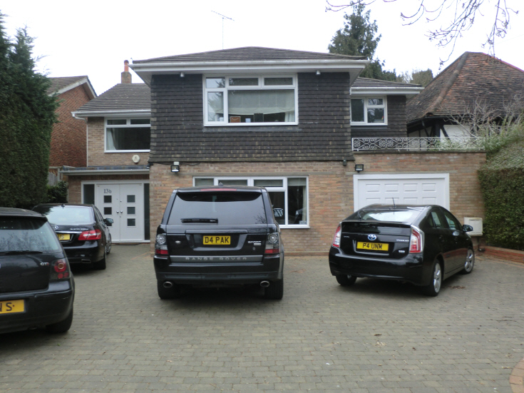 Oakleigh Park North