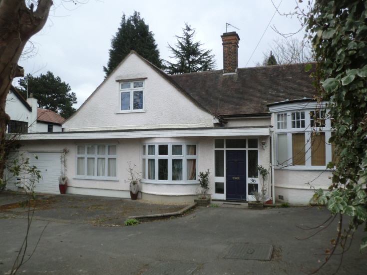 Oakleigh Park North