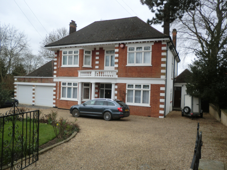 Oakleigh Park North