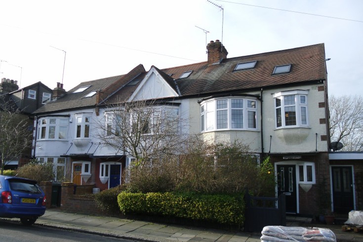 Goldsmith Road, N11