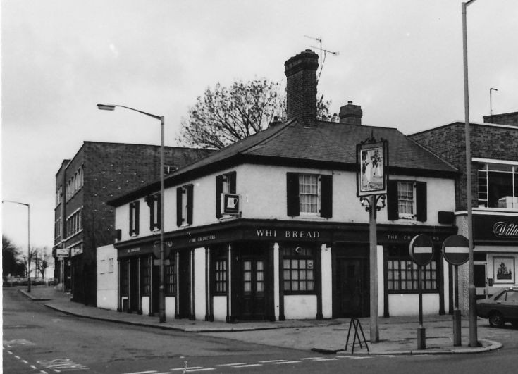The Cricketers, 713 High Road, North Finchley