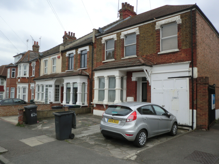 Beaconsfield Road, N11
