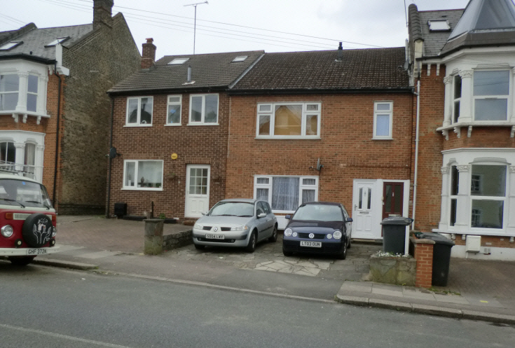 Beaconsfield Road, N11