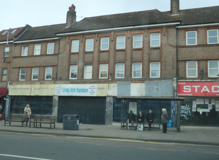 High Road, North Finchley