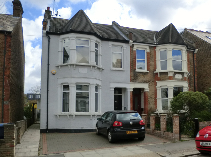 Parkhurst Road, N11