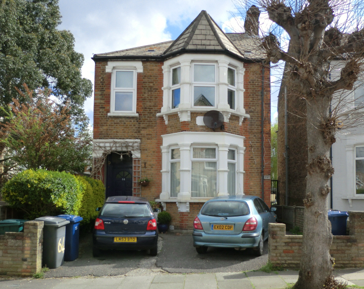 Parkhurst Road, N11