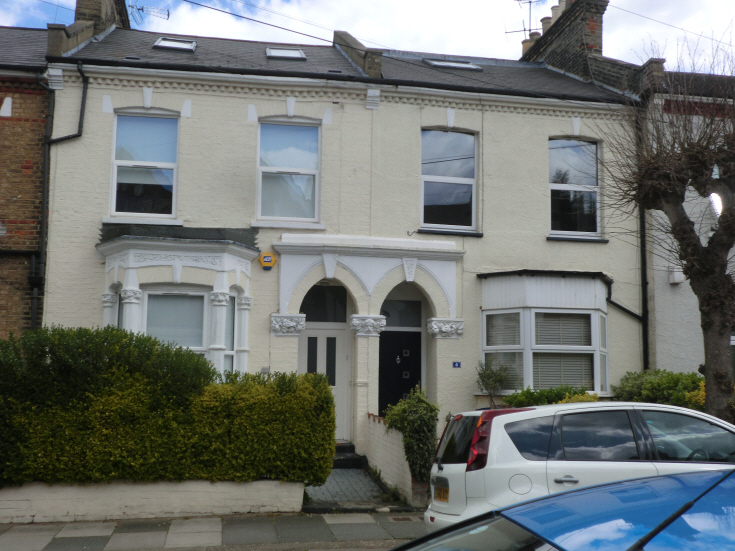 Bellevue Road, N11