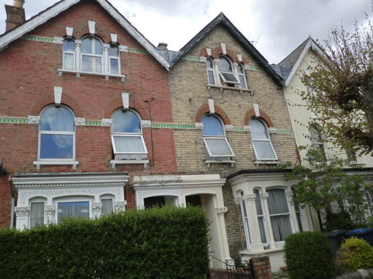 Bellevue Road, N11