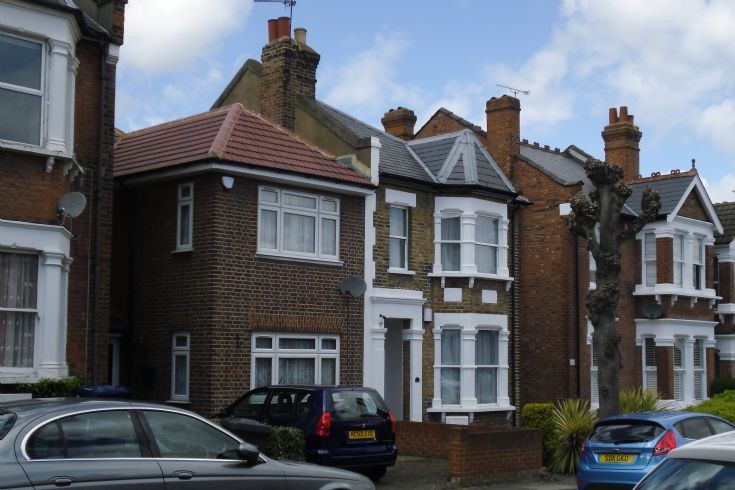 Kennard Road, N11